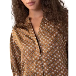Deals ✨ Sanctuary Printed Relaxed Modern Blouse Spice Geo ✔️ -Sanctuary Sales Shop unnamed file 599